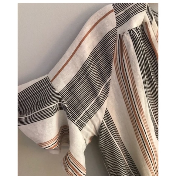 ‼️SOLD Karlie Mia Ruffle Sleeve Romper - Picture 3 of 3